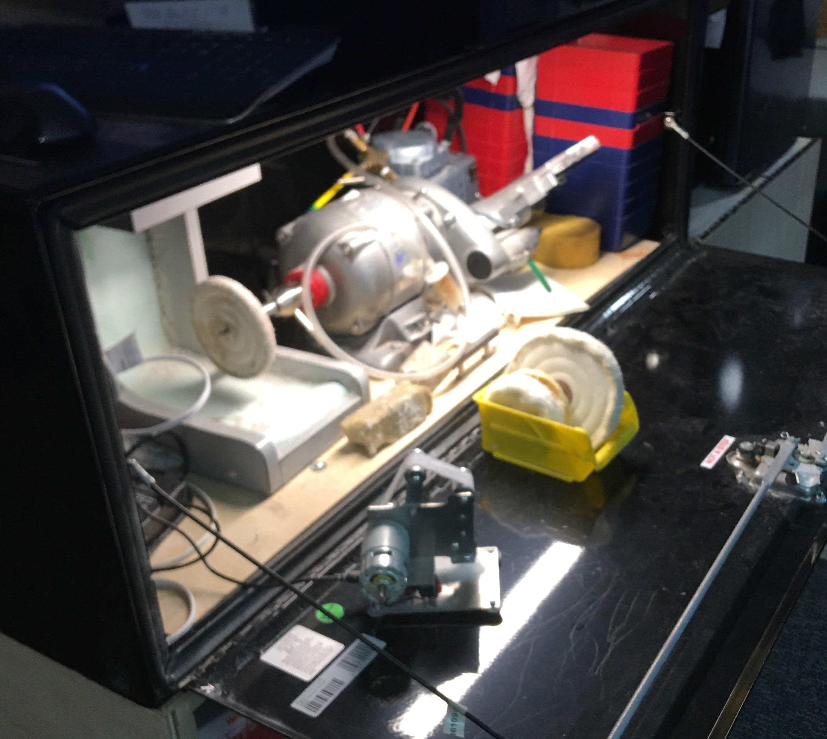 Vibe9 investment casting bench